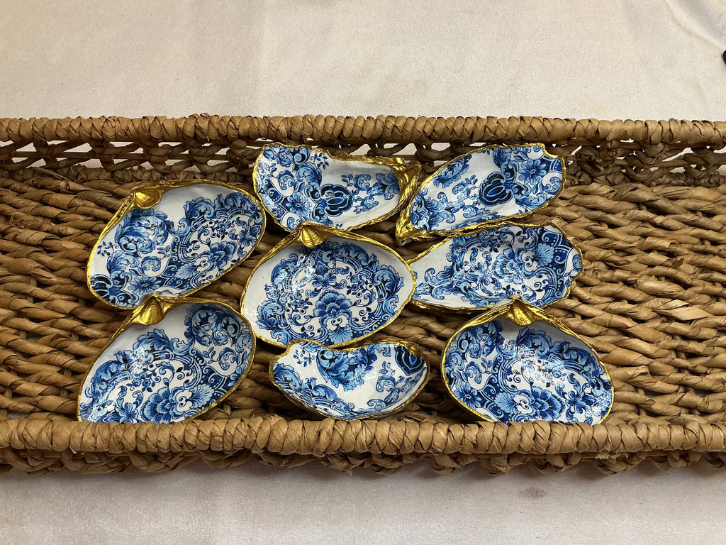 Seashell Blue Scroll
